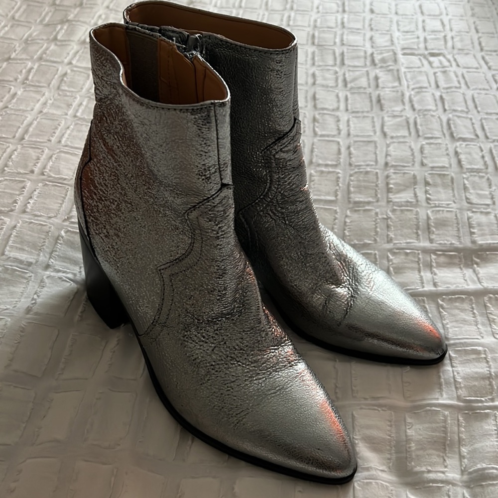 Silver booties - Picture 3 of 3